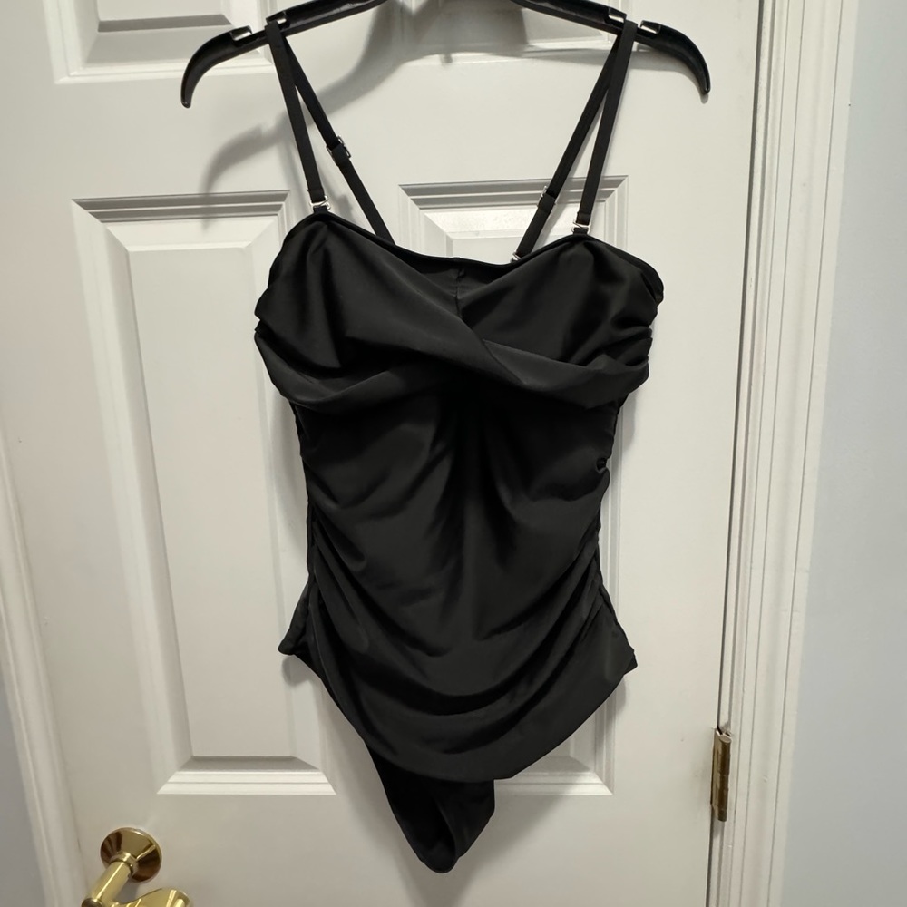 Smismivo size large black ruched one piece swimsuit